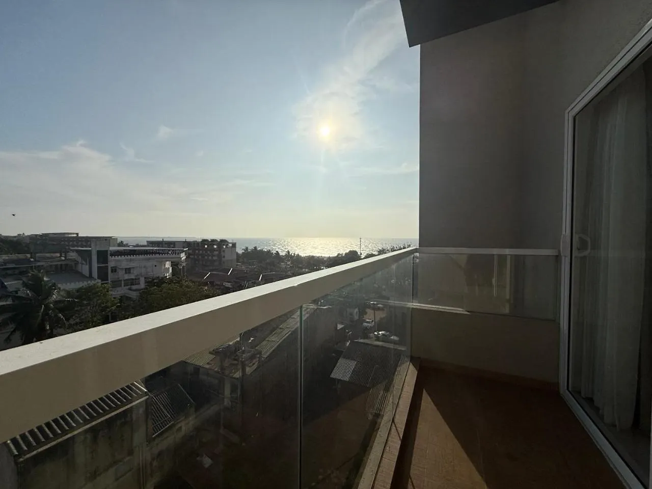 Negombo Ocean Breeze - Shoresedge Luxury Apartments