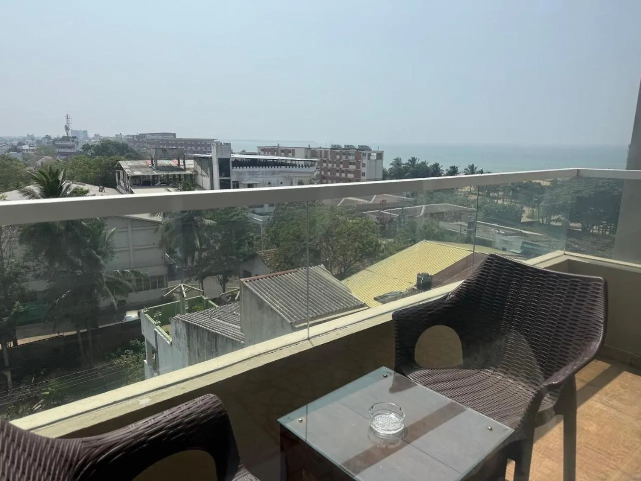 Negombo Ocean Breeze - Shoresedge Luxury Apartments 0*,